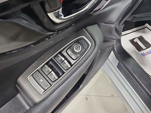 Used 2020 Subaru Legacy Limited AWD/4WD image 12