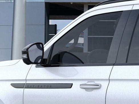 New 2025 Lincoln Navigator L Reserve w/ Jet Appearance Package image 20