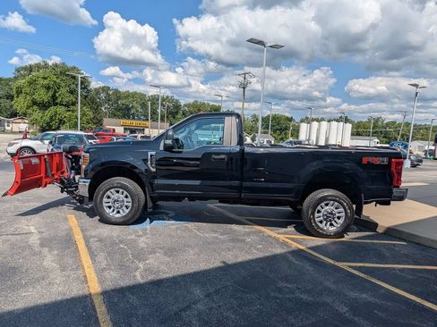 Used 2018 Ford F250 XL w/ STX Appearance Package AWD/4WD image 6