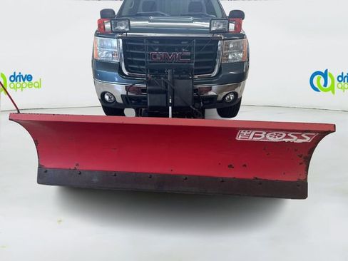 Used 2007 GMC Sierra 2500 W/T w/ Work Truck Preferred Package image 12