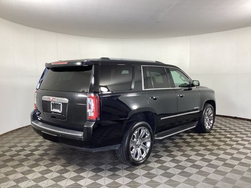 Used 2016 GMC Yukon Denali w/ Open Road Package AWD/4WD image 2