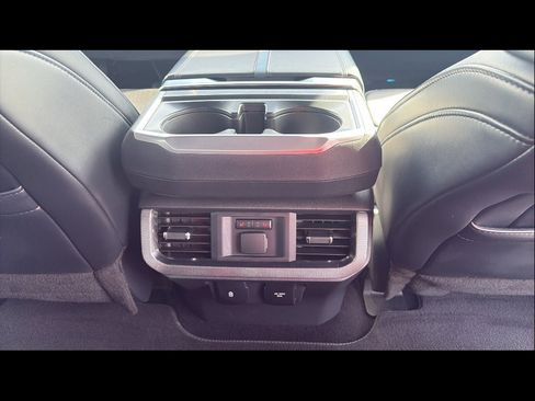 Used 2024 Ford F150 Platinum w/ Equipment Group 702A High AWD/4WD image 25