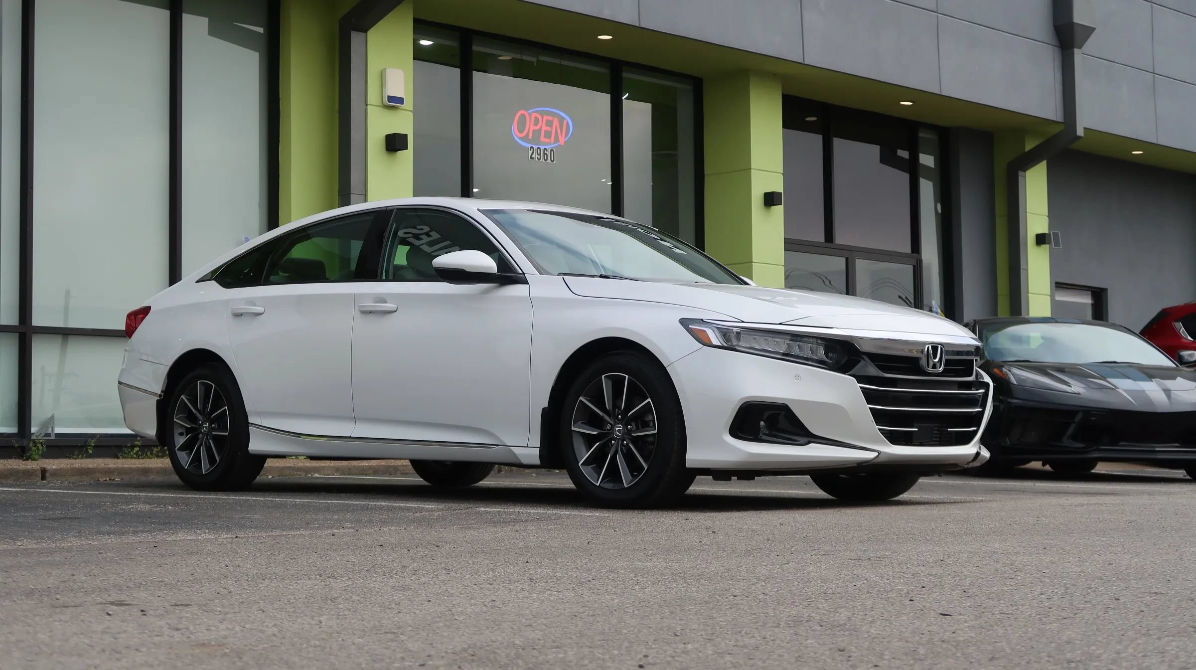Used 2021 Honda Accord EX-L image 6