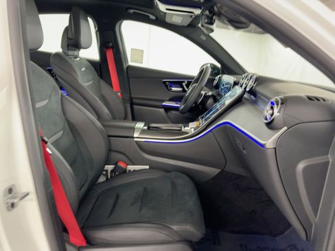 New 2025 Mercedes-Benz GLC 63 AMG S image 30