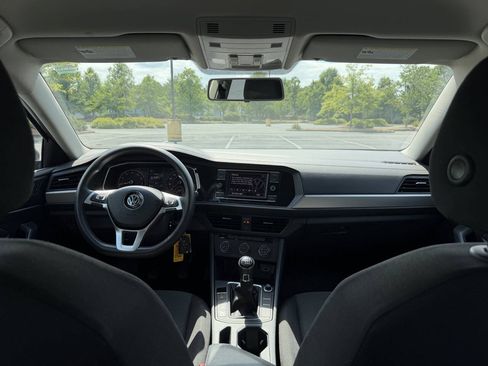 Used 2019 Volkswagen Jetta S w/ Driver Assistance Package FWD image 20