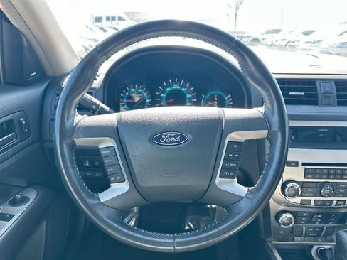 Used 2010 Ford Fusion SEL image 28