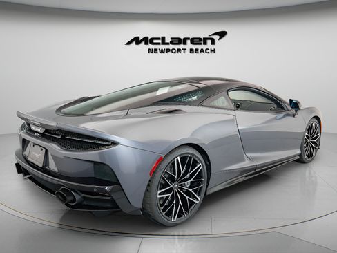 Used 2025 McLaren GTS RWD image 6