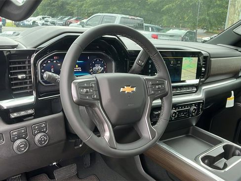 New 2025 Chevrolet Silverado 2500 High Country w/ High Country Premium Package image 19