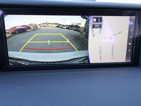 Used 2017 Lexus IS 200t image 47