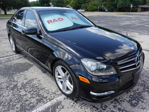 Used 2014 Mercedes-Benz C 250 Sedan image 1