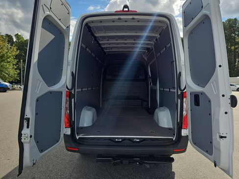 New 2026 Mercedes-Benz Sprinter 144 Cargo image 14