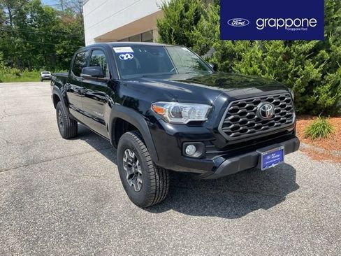 Used 2022 Toyota Tacoma TRD Off-Road w/ Technology Package AWD/4WD image 1