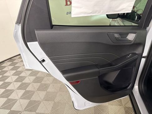 New 2026 Ford Escape Active image 18