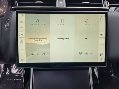 Used 2026 Land Rover Range Rover Velar Dynamic SE image 17