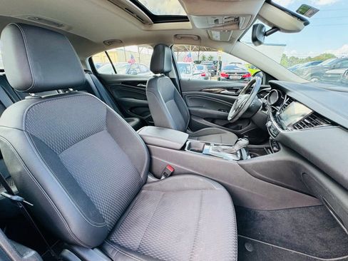 Used 2018 Buick Regal Preferred w/ Driver Confidence Package #1 AWD/4WD image 15