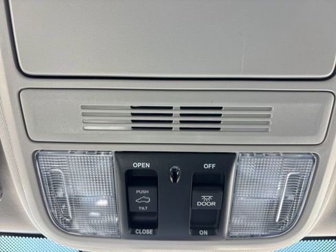 New 2026 Honda Odyssey Touring image 16