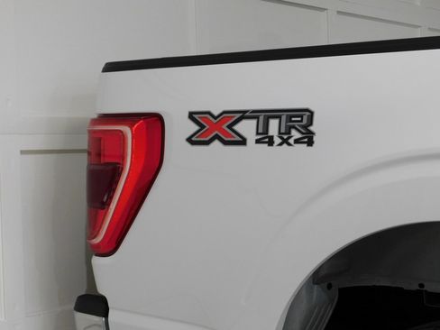 Used 2022 Ford F150 XLT w/ Equipment Group 301A Mid image 10