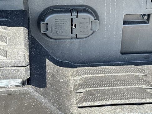 Used 2023 Toyota Tundra Limited image 26