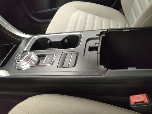 Used 2018 Ford Fusion S FWD image 26