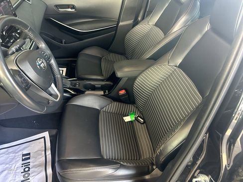 Used 2021 Toyota Corolla XSE image 22