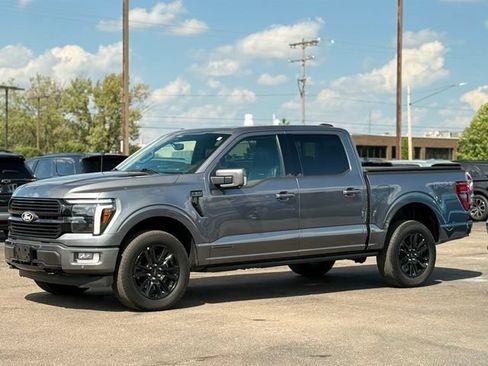 Certified 2025 Ford F150 Platinum w/ Equipment Group 702A High AWD/4WD image 46