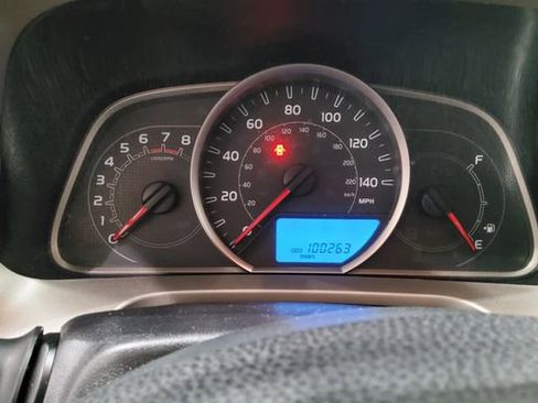 Used 2015 Toyota RAV4 XLE AWD/4WD image 31