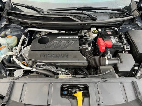 Used 2023 Nissan Rogue S image 80