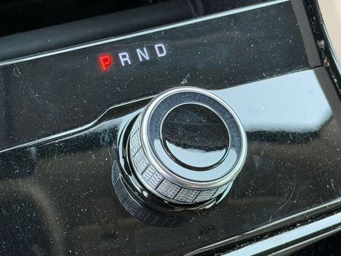 Used 2021 Jeep Grand Cherokee L Limited RWD image 21