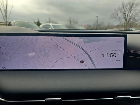 Used 2025 Genesis G80 3.5T Sport image 29