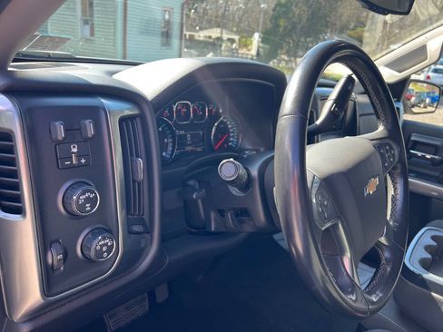 Used 2017 Chevrolet Silverado 1500 LT w/ All Star Edition AWD/4WD image 11