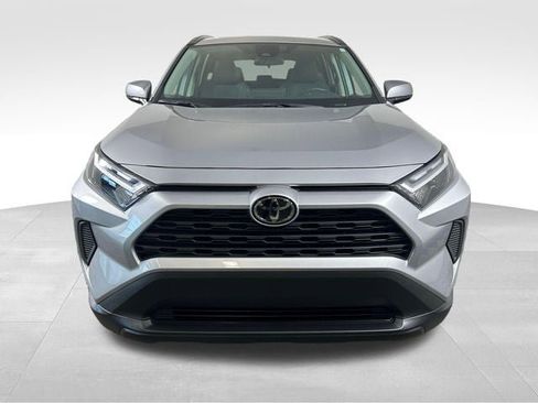 Used 2023 Toyota RAV4 XLE w/ Convenience Package AWD/4WD image 9