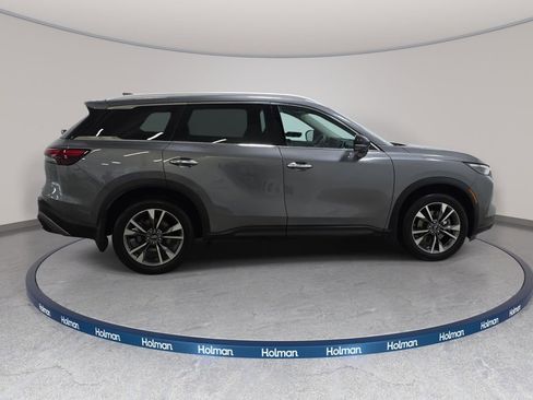 Certified 2023 INFINITI QX60 Luxe w/ Cargo Package AWD/4WD image 4