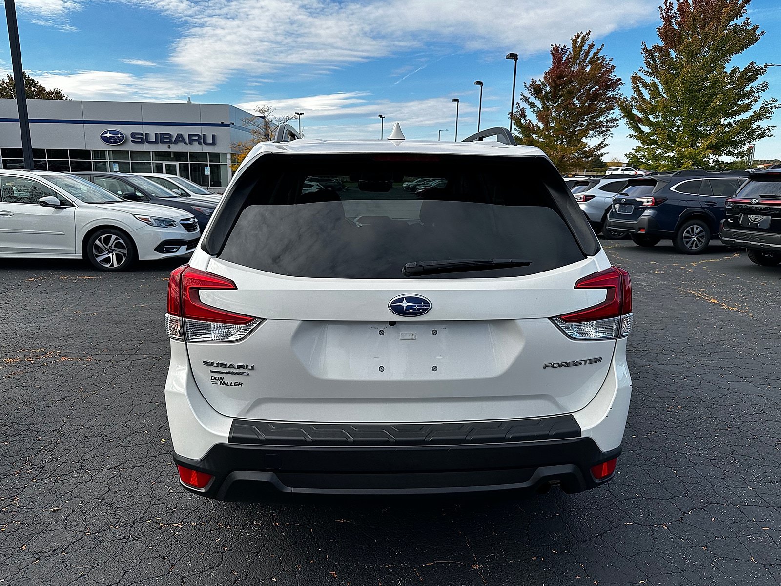 Used 2021 Subaru Forester Premium AWD/4WD image 4