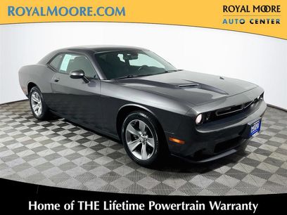 Used 2017 Dodge Challenger SXT