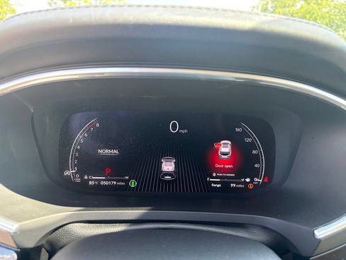 Used 2024 Acura MDX w/ Technology Package FWD image 17
