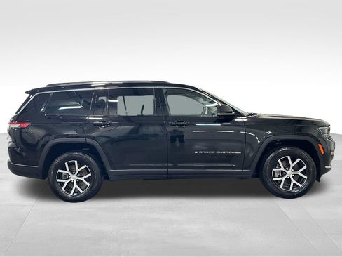 Used 2023 Jeep Grand Cherokee L Limited AWD/4WD image 8