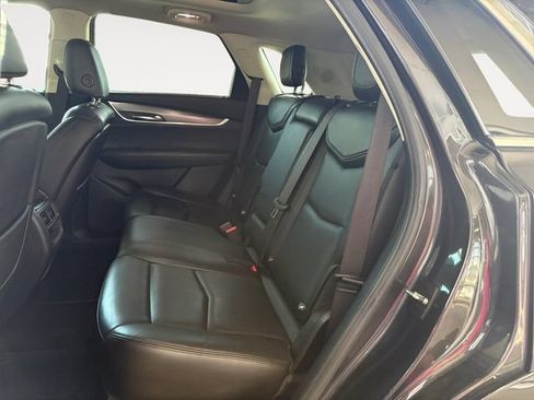 Used 2019 Cadillac XT5 Luxury FWD image 11