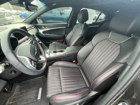 Used 2024 Genesis G70 2.5T w/ Sport Prestige Package image 11
