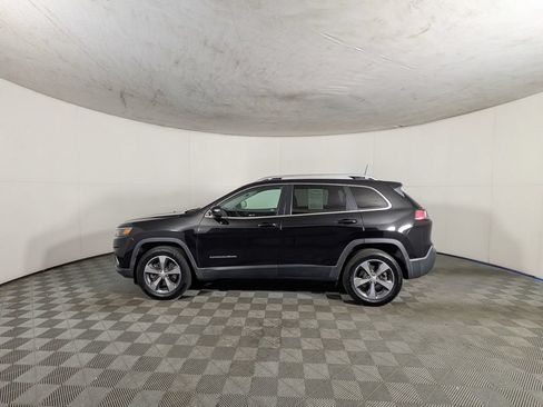 Used 2019 Jeep Cherokee Limited AWD/4WD image 3
