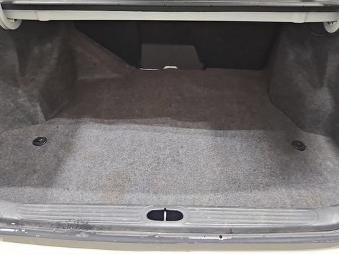 Used 2004 Buick Le Sabre Custom FWD image 29