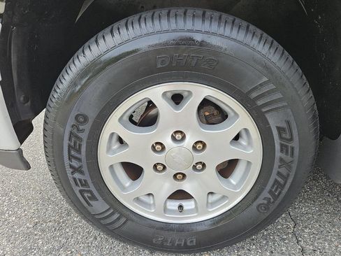 Used 2003 Chevrolet Tahoe Z71 AWD/4WD image 26