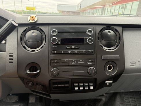 Used 2019 Ford F650 2WD Regular Cab Super Duty image 23