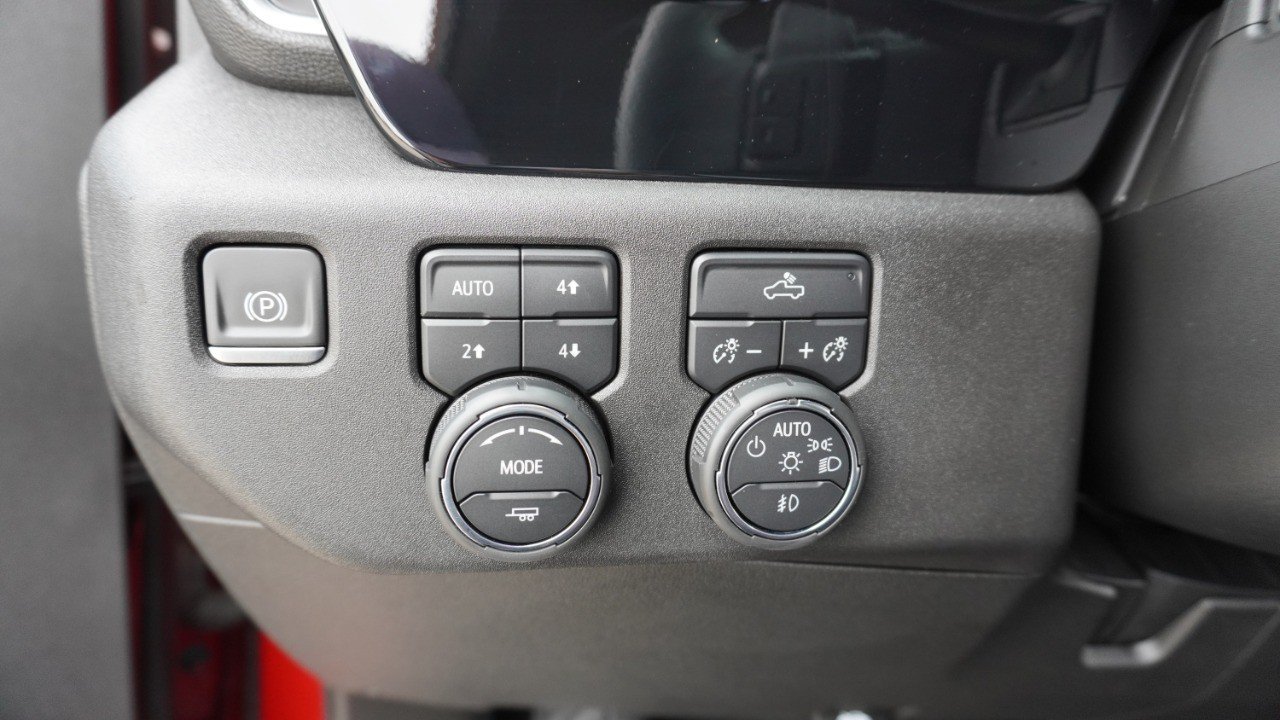 Used 2023 Chevrolet Silverado 1500 RST w/ Texas Edition Plus AWD/4WD image 20