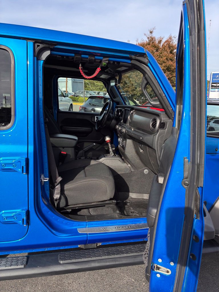 Used 2021 Jeep Wrangler Unlimited Sport w/ Sun And Sound Package AWD/4WD image 22