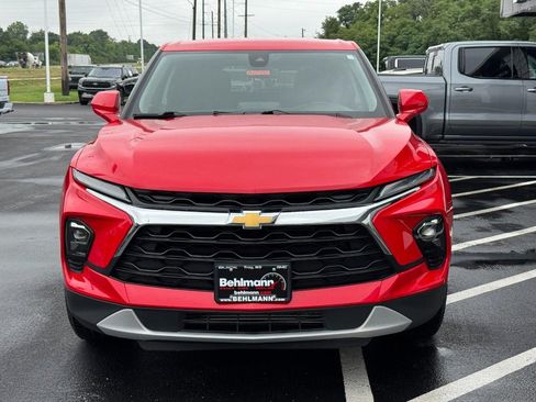 Used 2023 Chevrolet Blazer LT w/ Driver Confidence Package FWD image 12