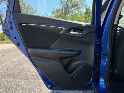 Used 2016 Honda Fit EX image 15