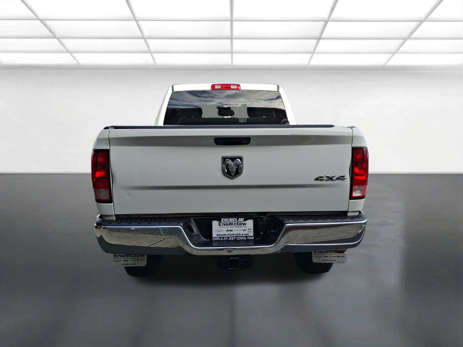 Used 2014 RAM 2500 Tradesman w/ Chrome Appearance Group AWD/4WD image 4