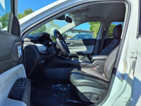 Used 2022 Jeep Compass Latitude AWD/4WD image 20
