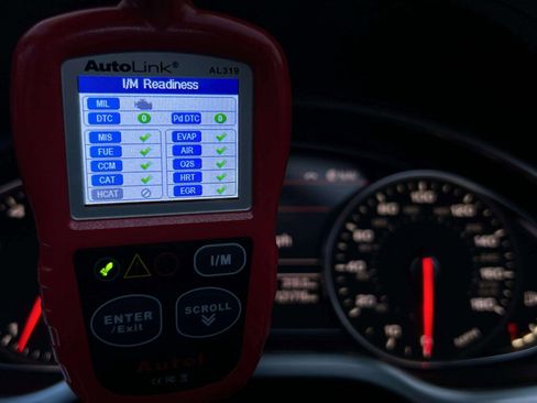 Used 2011 Audi A8 4.2 image 16