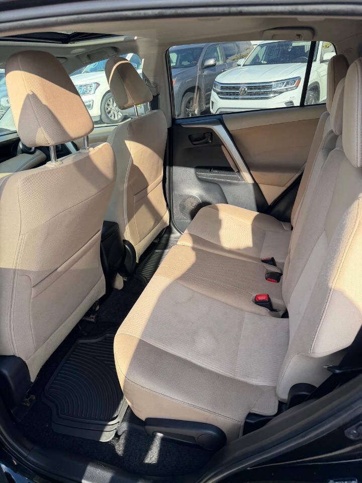 Used 2013 Toyota RAV4 XLE FWD image 14